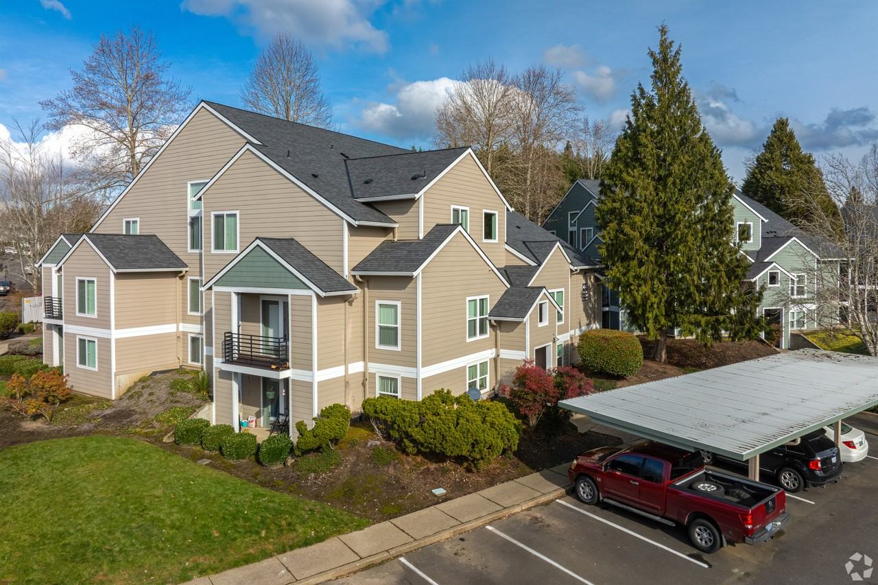 Masters Apartments - Photo 2 of 50