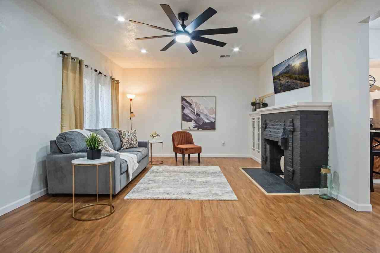 2118 N Prospect Ave - Photo 6 of 34