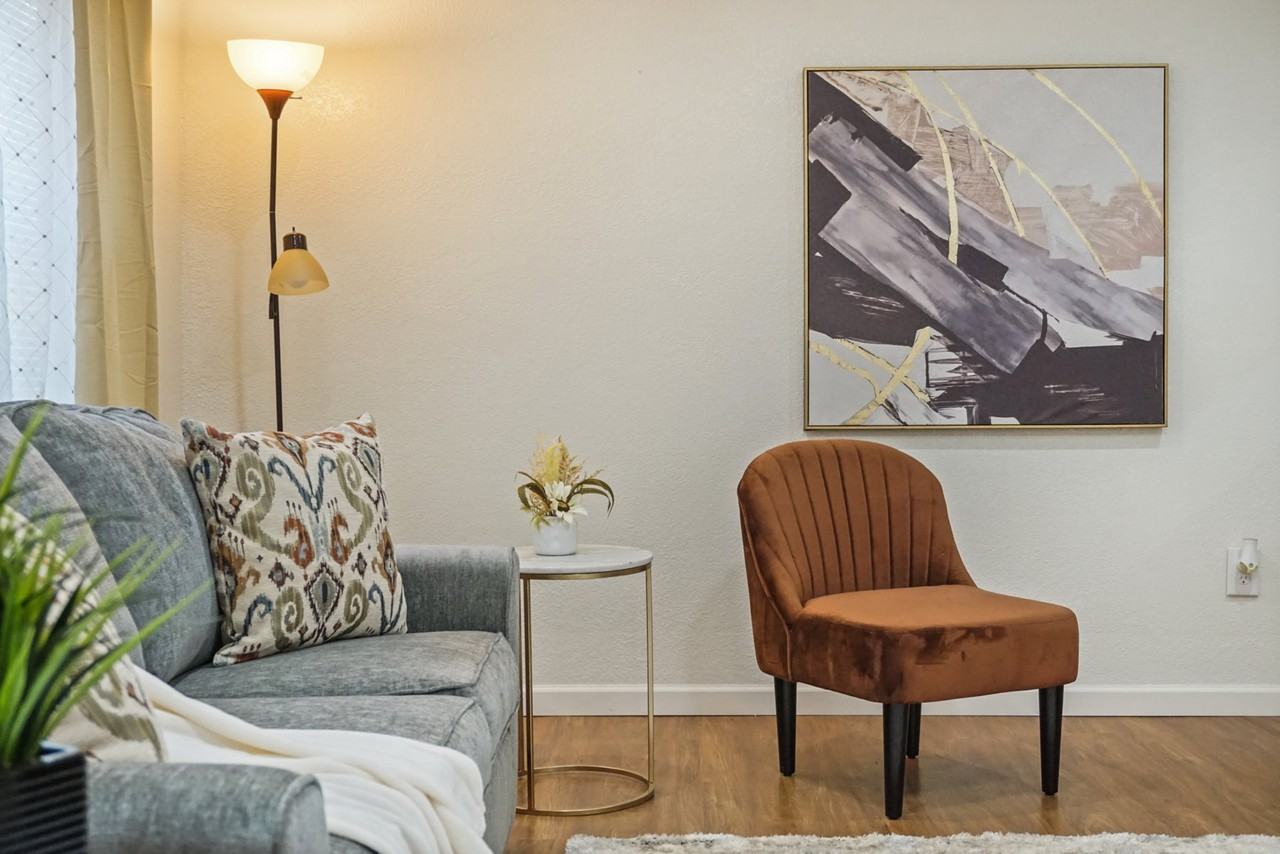 2118 N Prospect Ave - Photo 4 of 34