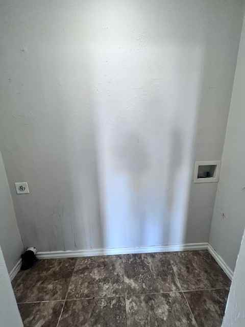 704 Ne 31st St - Photo 5 of 16