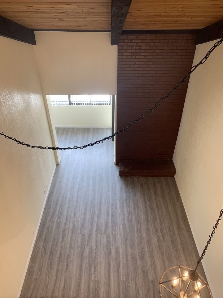 805 29th St Apt 507 - Photo 3 of 18