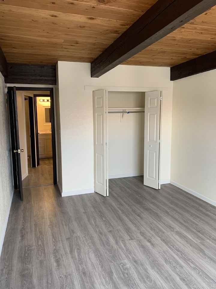 805 29th St Apt 507 - Photo 7 of 18