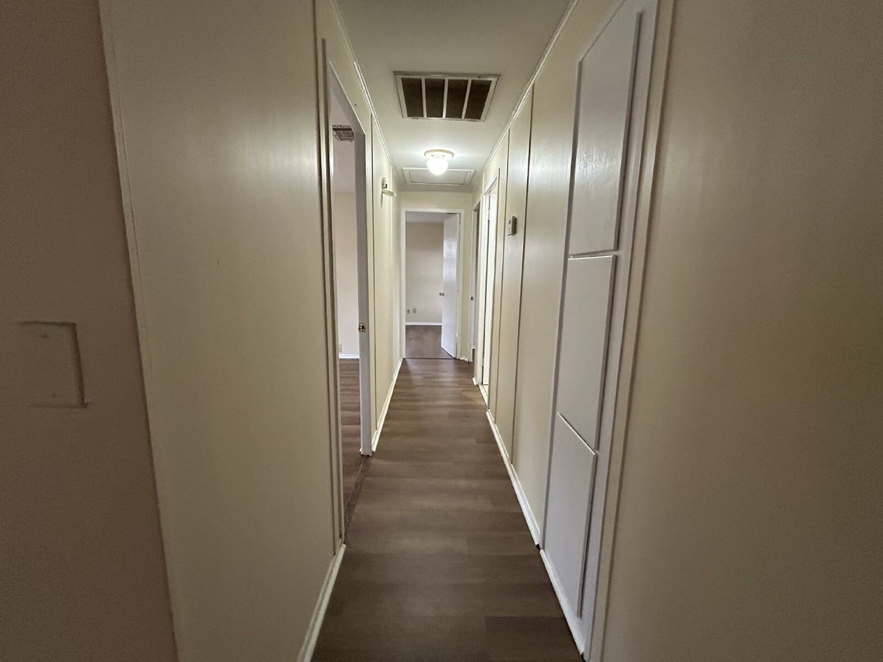 110 Stafford St - Photo 6 of 12