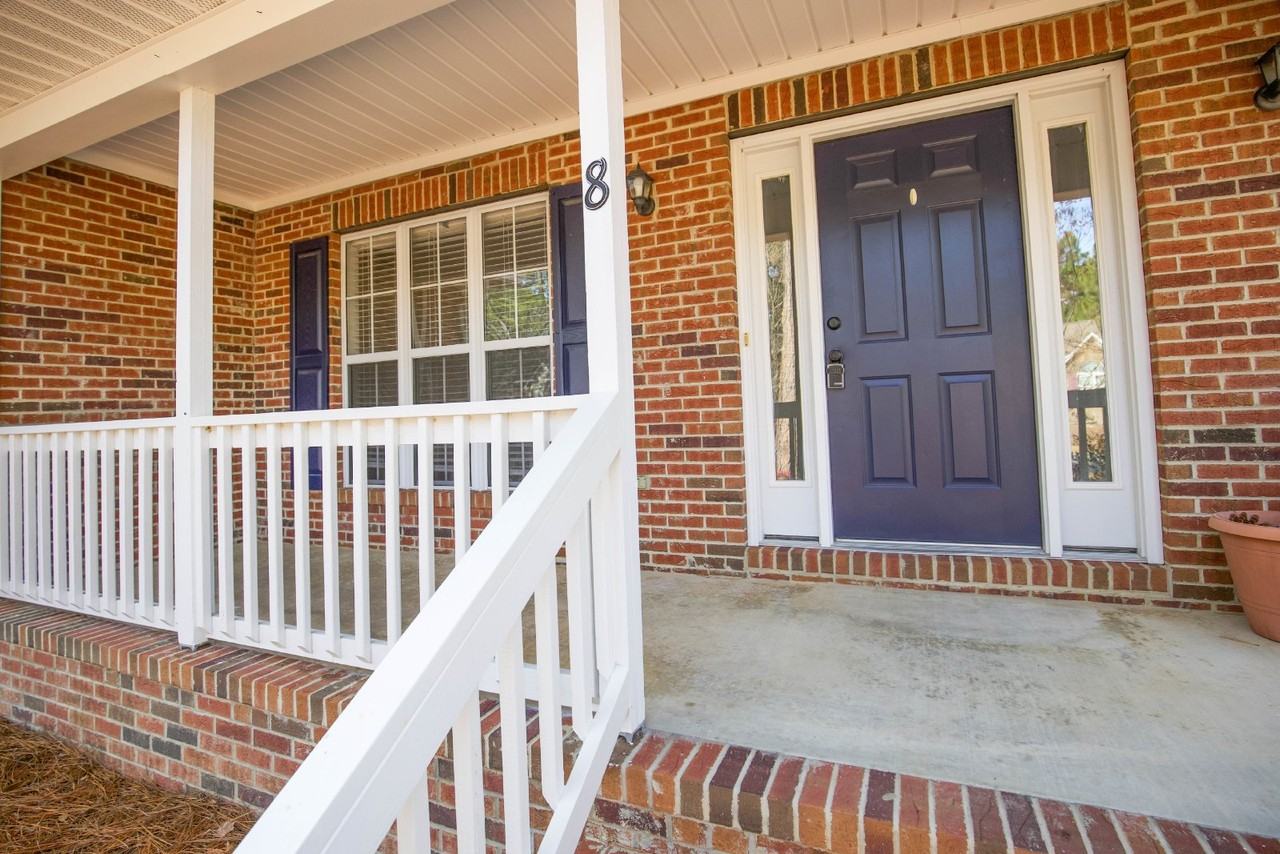 8 Moore Dr - Photo 4 of 50