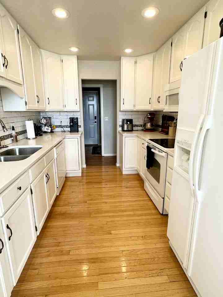 4317 Laramie St - Photo 6 of 21