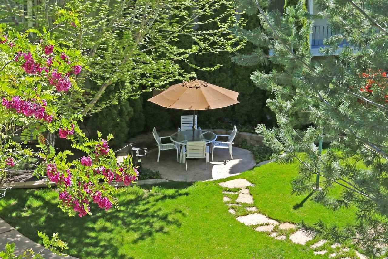 River Arms Apartments - Photo 7 of 7