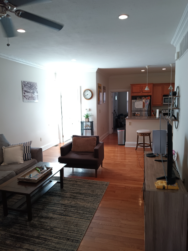 152 Hallock St #1stFL - Photo 2 of 8