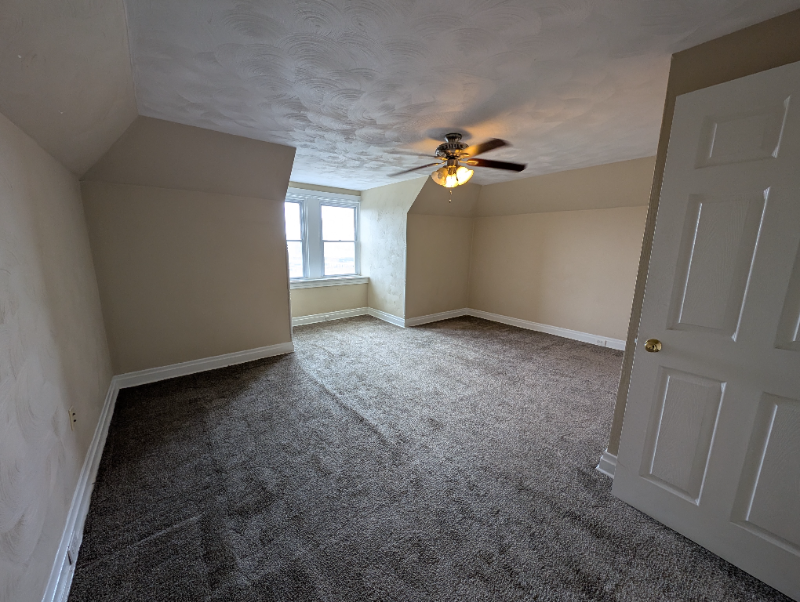 1109 Haslage Ave #B - Photo 2 of 8
