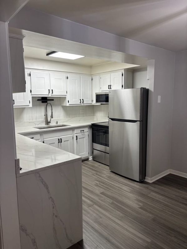 1007 8th Ave - Photo 2 of 20