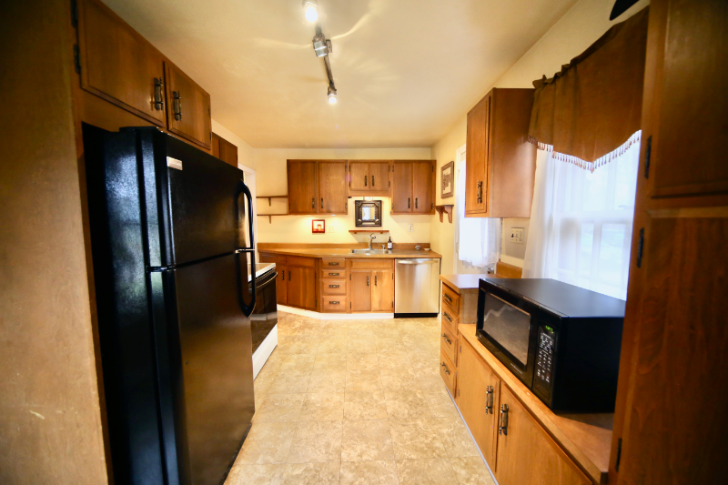 10404 W Manor Park Dr - Photo 5 of 20