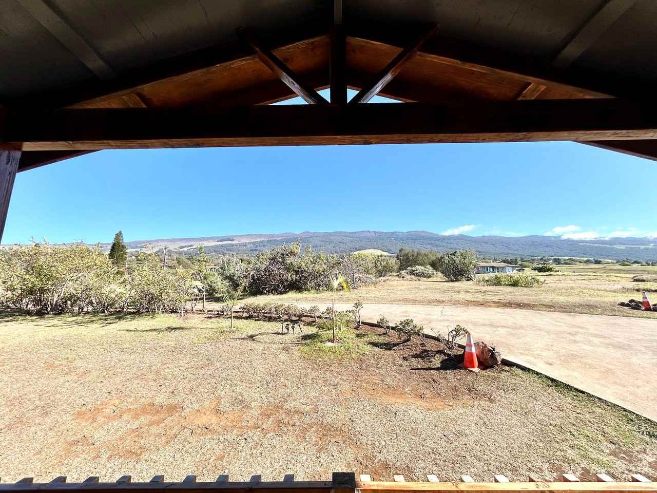 155 Naalae Rd - Photo 2 of 8