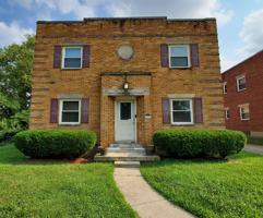 featured image of 250 E Beechwood Ave