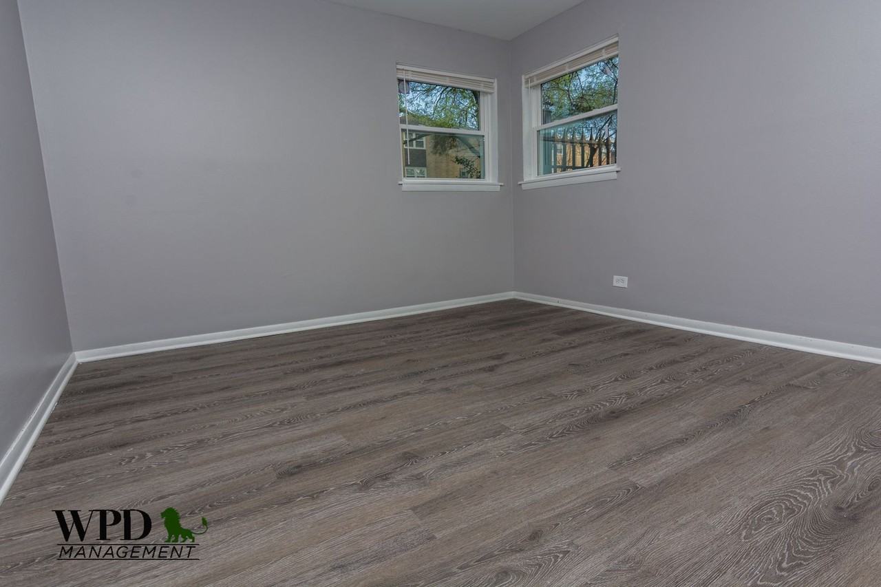14103 S. Tracy Ave - Photo 4 of 6
