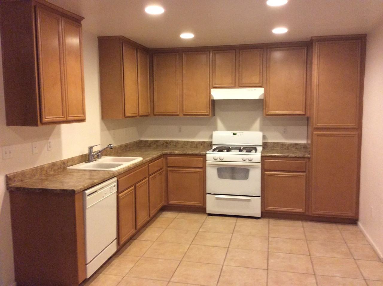 141 Santa Rosa Dr - Photo 3 of 5