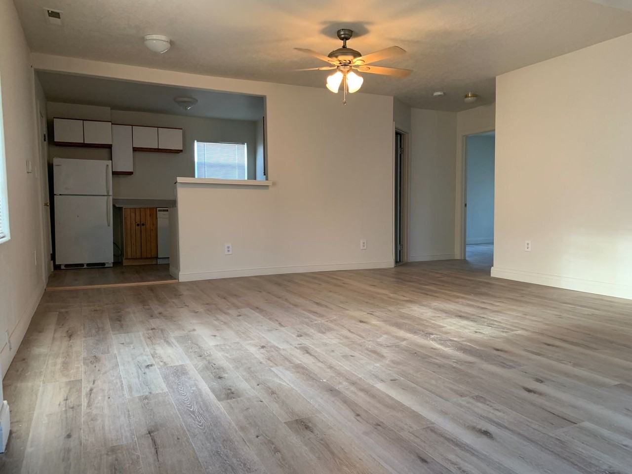 2764 Sw Culver Hwy - Photo 3 of 8