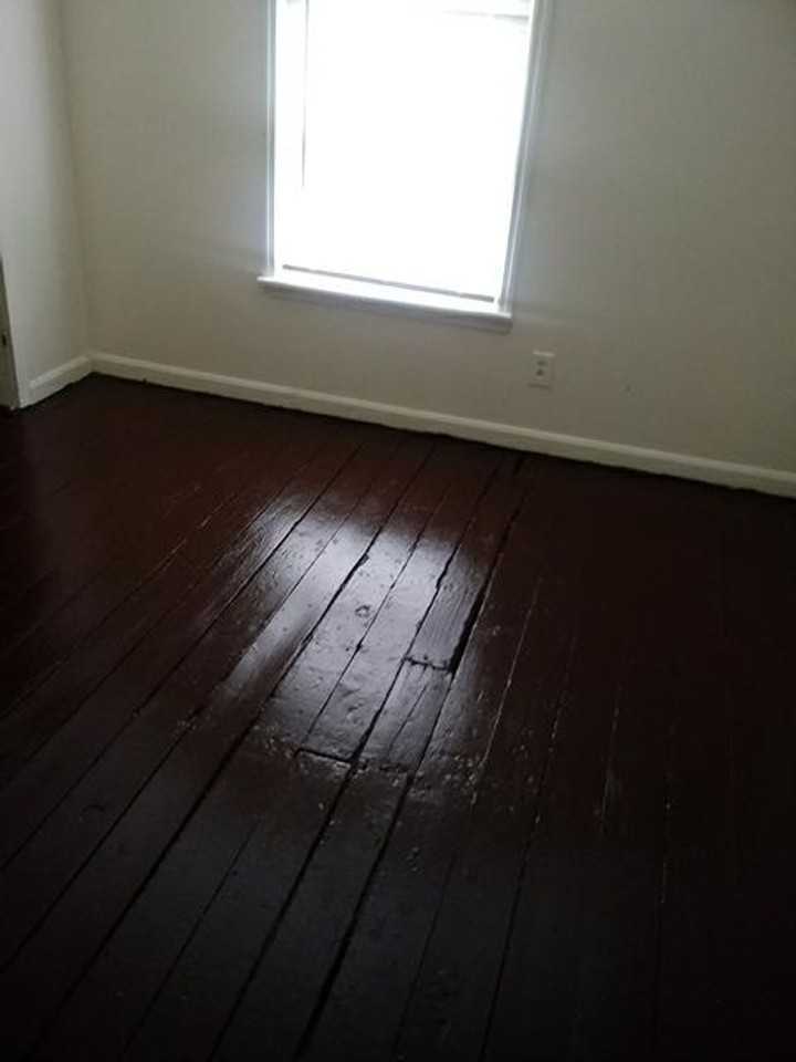 1238 Rosemont Ave - Photo 2 of 10