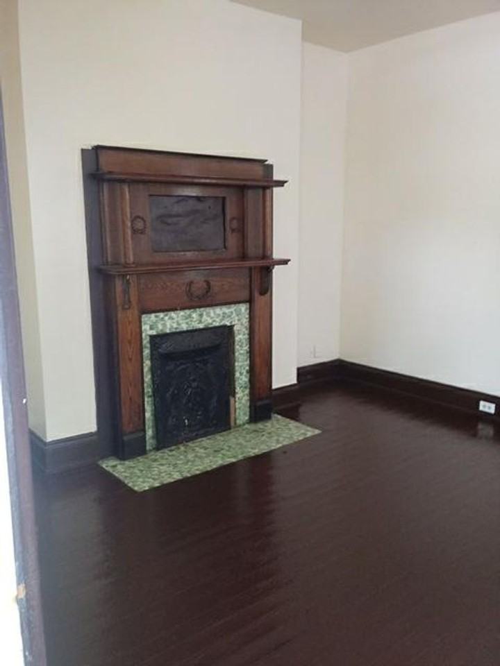 1238 Rosemont Ave - Photo 7 of 10