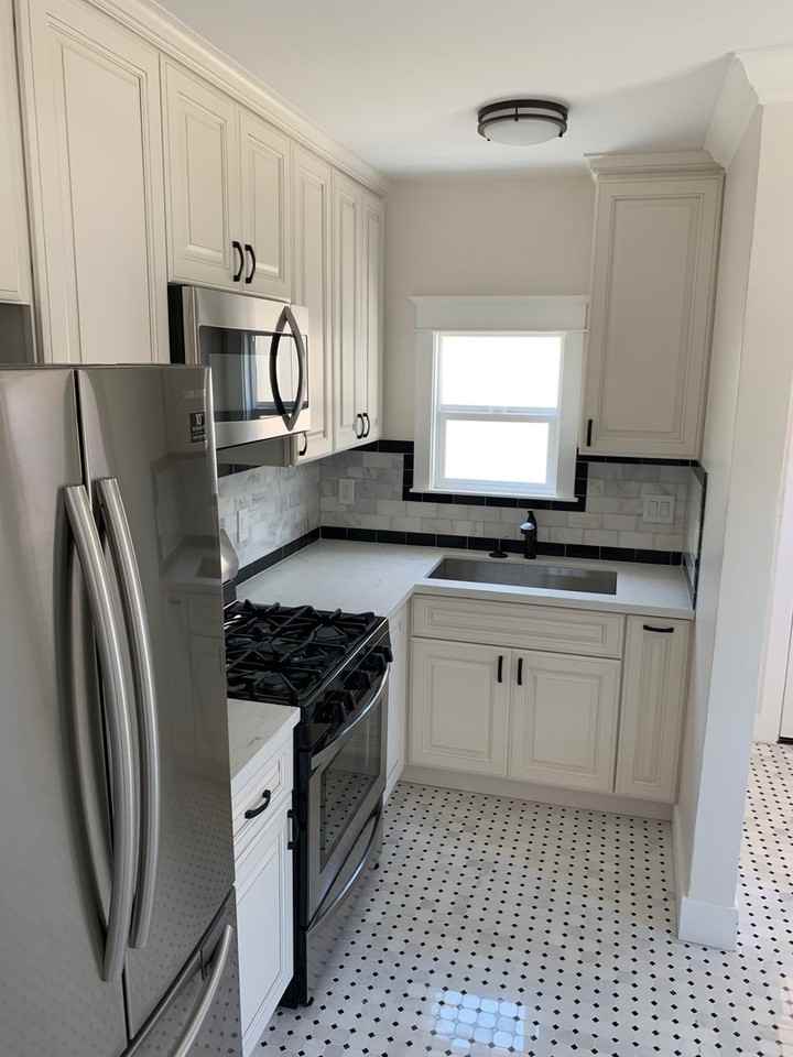 102 5th Ave - Photo 3 of 13