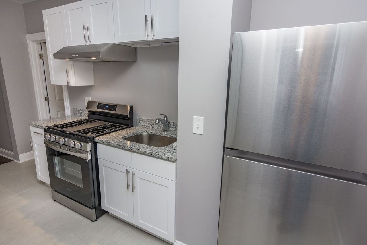 7556 S Eggleston Ave (NEW) - Photo 2 of 10