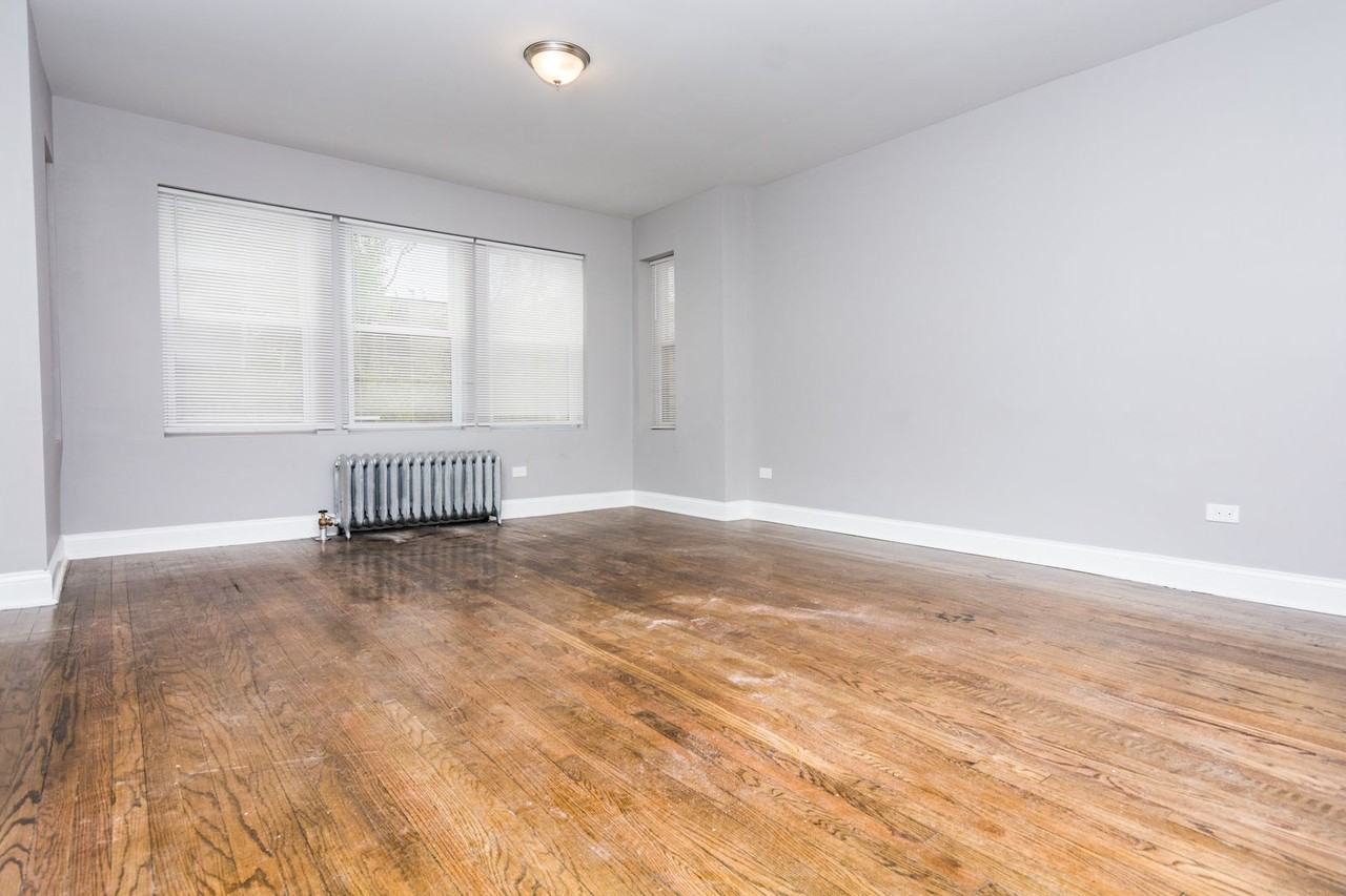 7556 S Eggleston Ave (NEW) - Photo 7 of 10