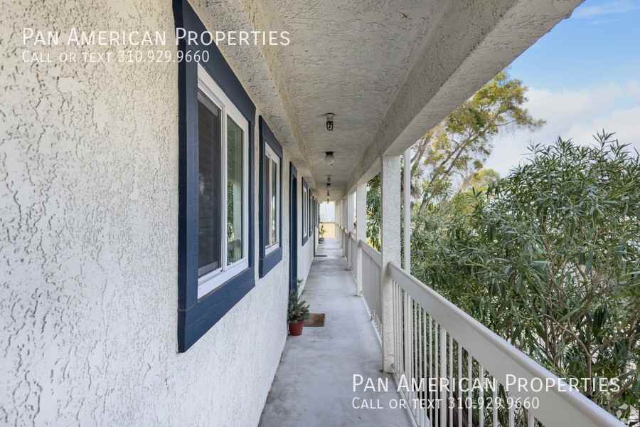 High Tide - Photo 2 of 50