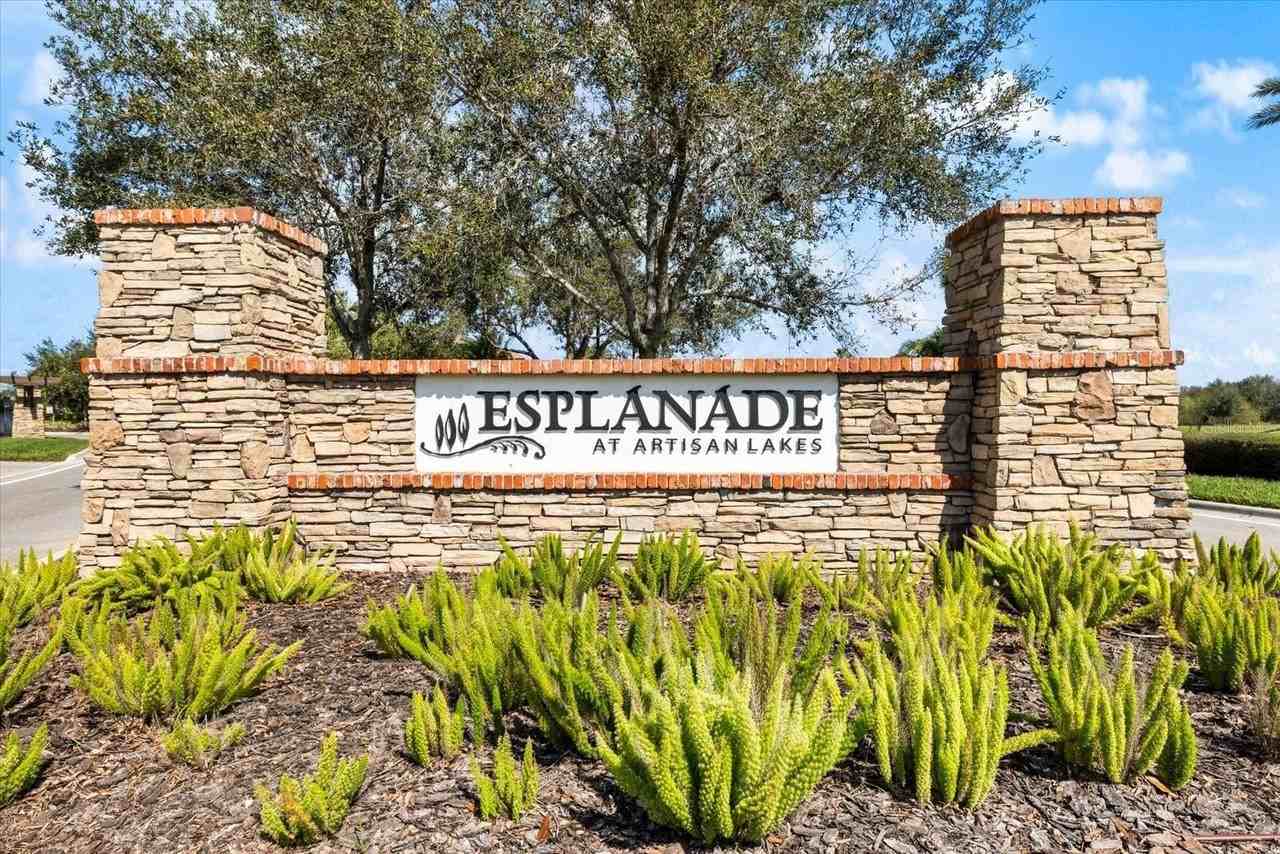 10823 Seasons Way - Photo 3 of 21