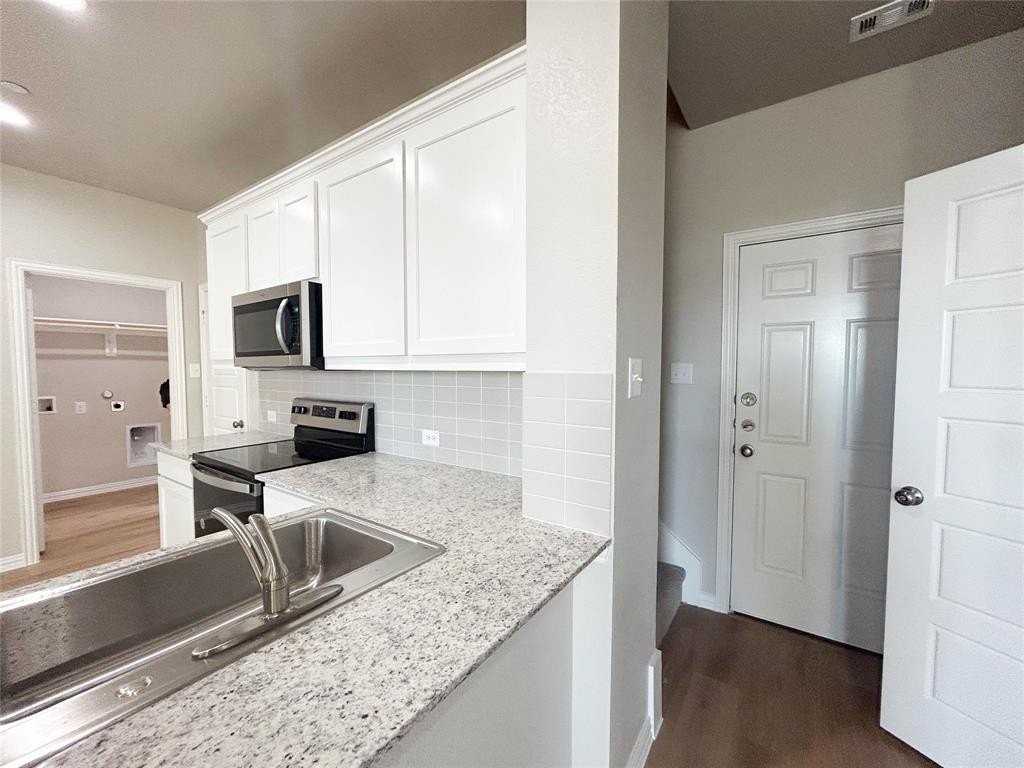 2909 Ali Drive - Photo 5 of 18