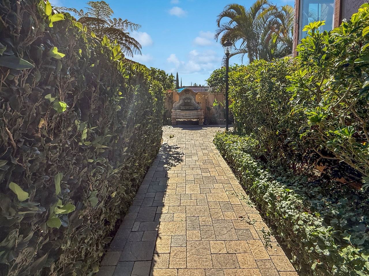 Hourglass Park Apartments - Photo 2 of 6