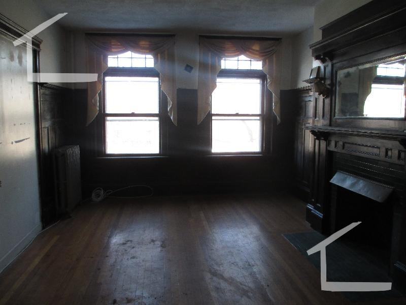 Beacon St. & Chestnut Hill Ave. #2F - Photo 5 of 6