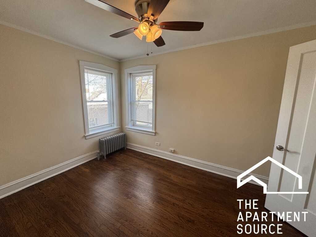 2510 N Leclaire Ave #1 - Photo 6 of 9