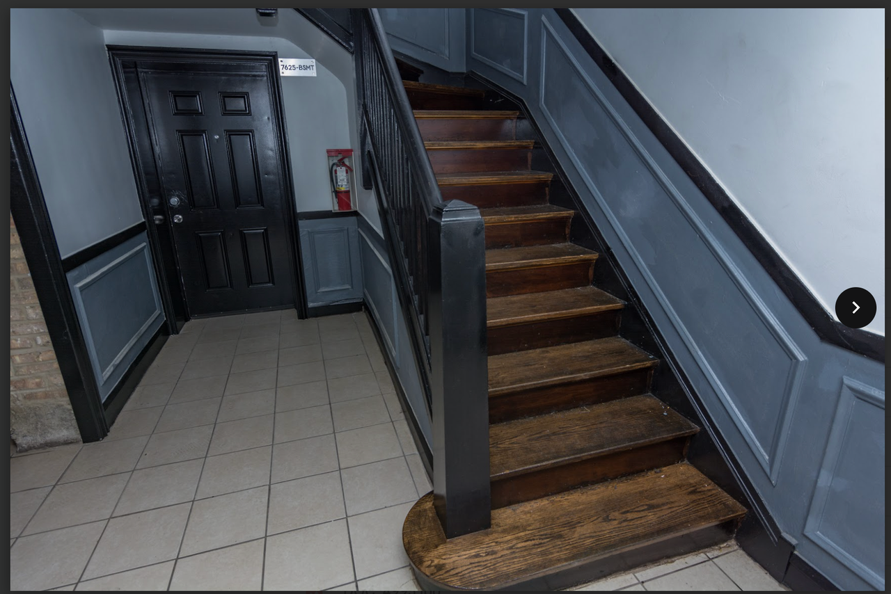 7635 S East End Ave - Photo 7 of 8