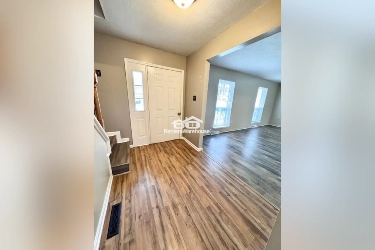 1428 Burnside Dr - Photo 2 of 19