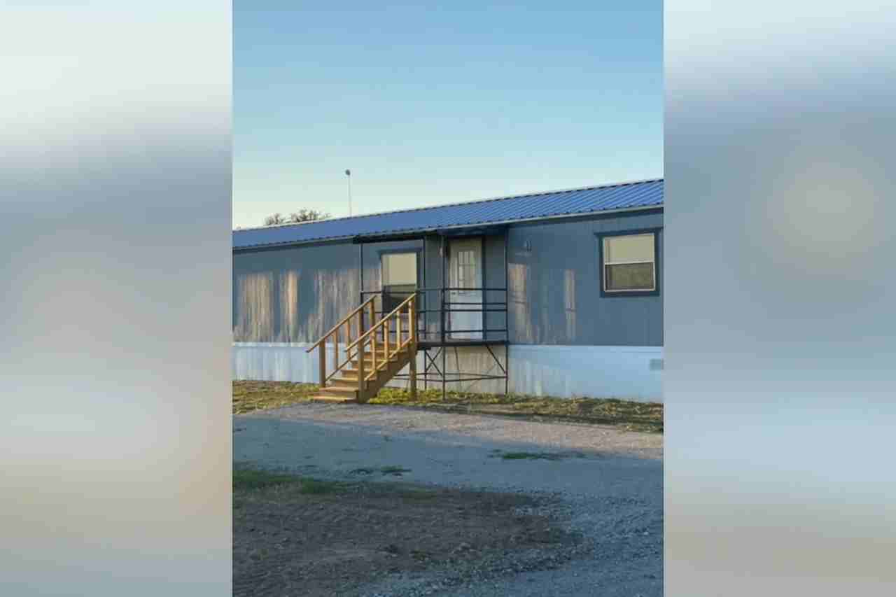 340 Live Oak Rd Trlr 6 - Photo 2 of 7