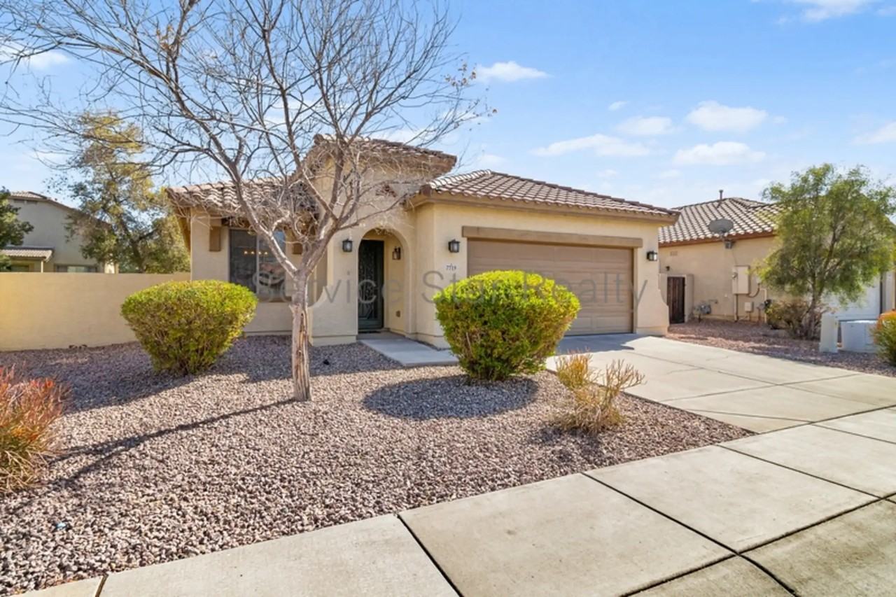 7719 S 25th Ave - Photo 2 of 18