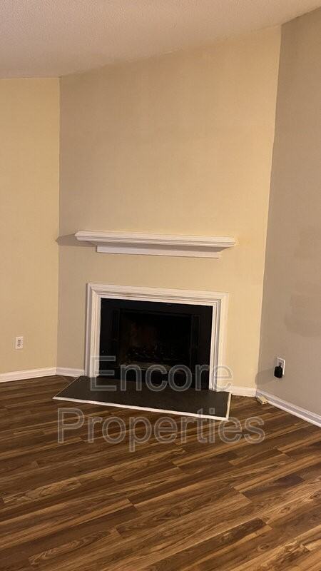 4826 Hollenden Dr #C - Photo 5 of 16