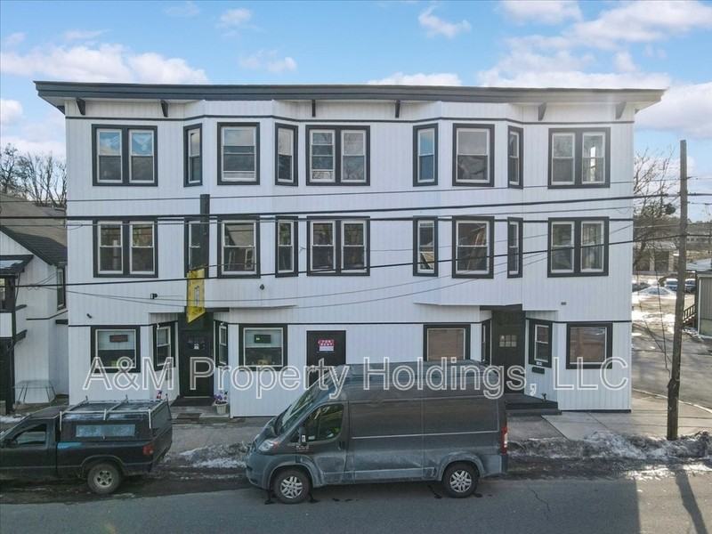 147 N 9th St #204 - Photo 3 of 25