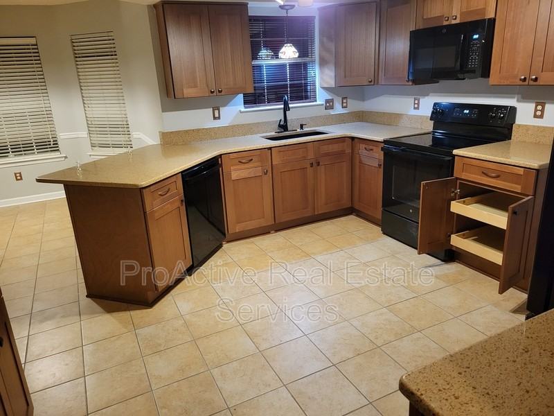 219 Derosa Dr - Photo 3 of 20