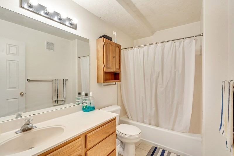 543 Ne #109-1 - Photo 3 of 16