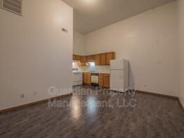 featured image of 307 N Market St #5