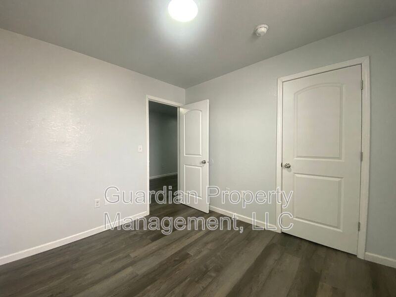 N Main St #5 - Photo 5 of 12