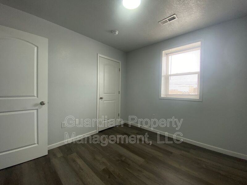 N Main St #5 - Photo 6 of 12