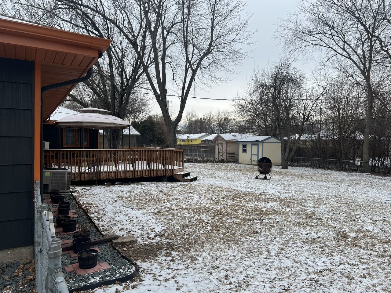 9206 12th Ave S - Photo 2 of 21