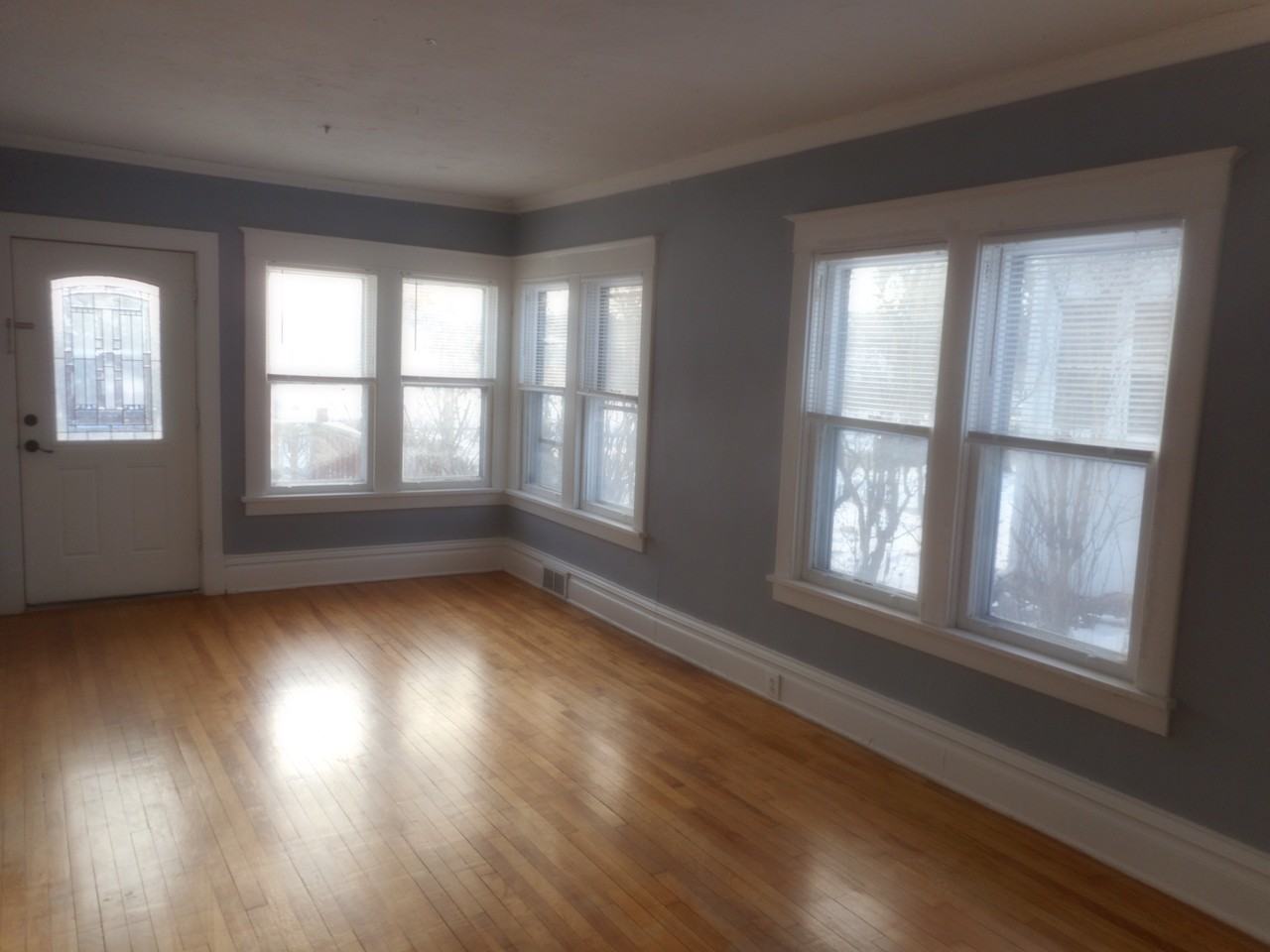3740 29th Ave S - Photo 2 of 10