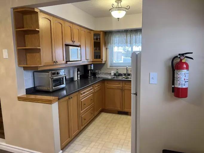 15 Kitchener Rd - Photo 2 of 15