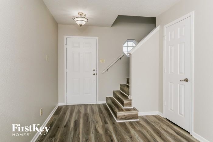 8291 S Shady Trail Dr - Photo 3 of 15