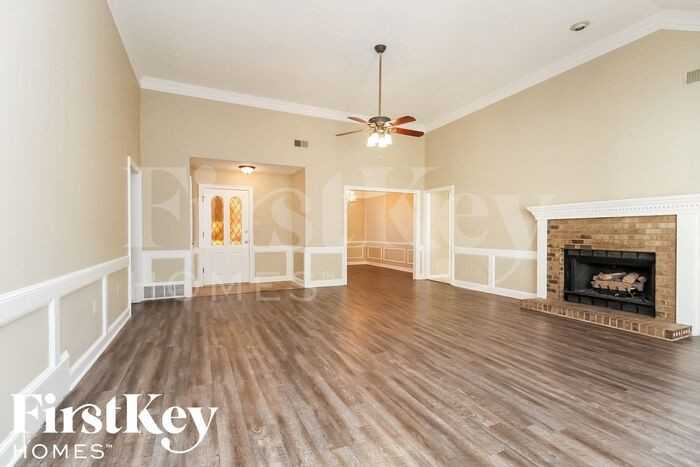 8119 Green Belt Dr - Photo 2 of 15