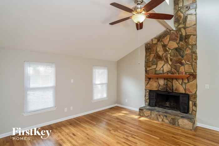 8500 Park Vista Cir - Photo 3 of 15