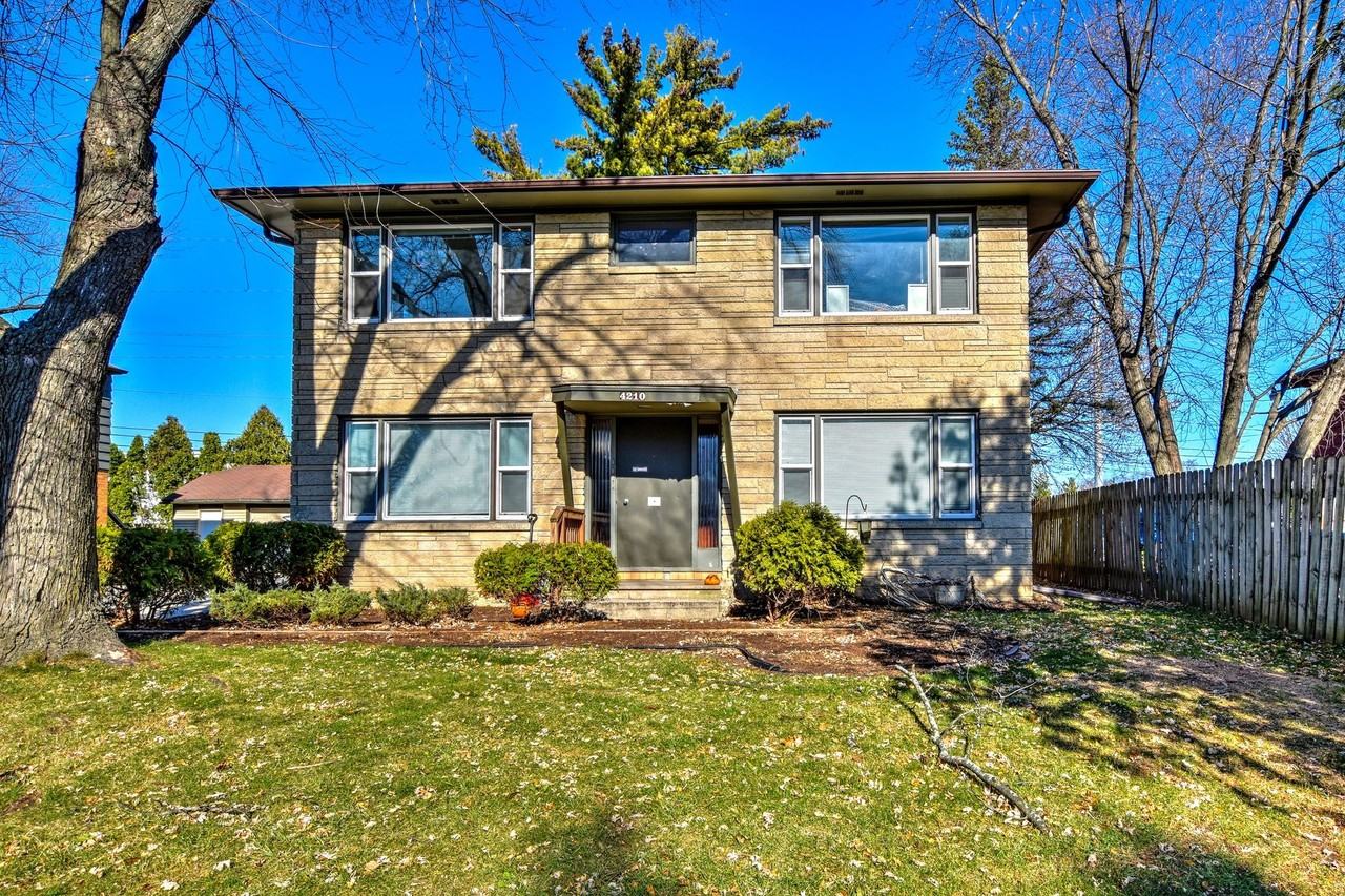 4210 Lumley Rd - Photo 4 of 4