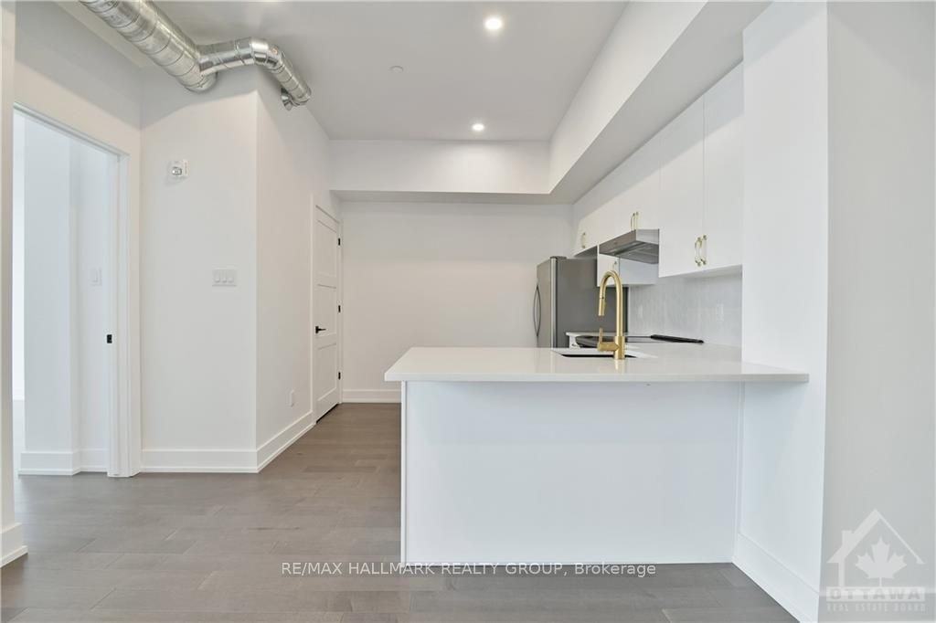 101 Pinhey Street #303 - Photo 4 of 18