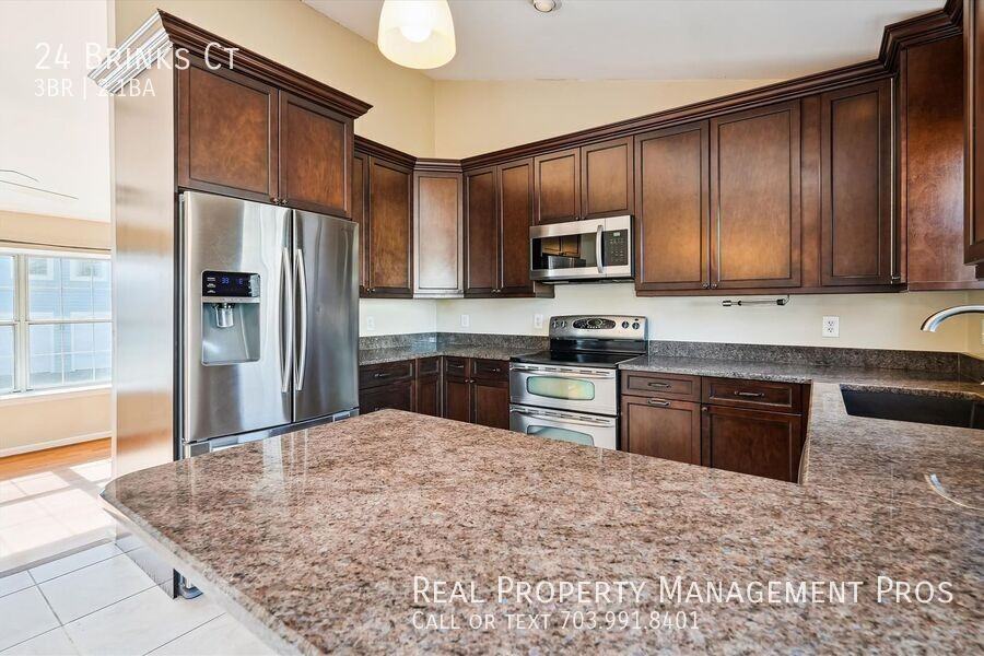 24 Brinks Ct - Photo 3 of 50